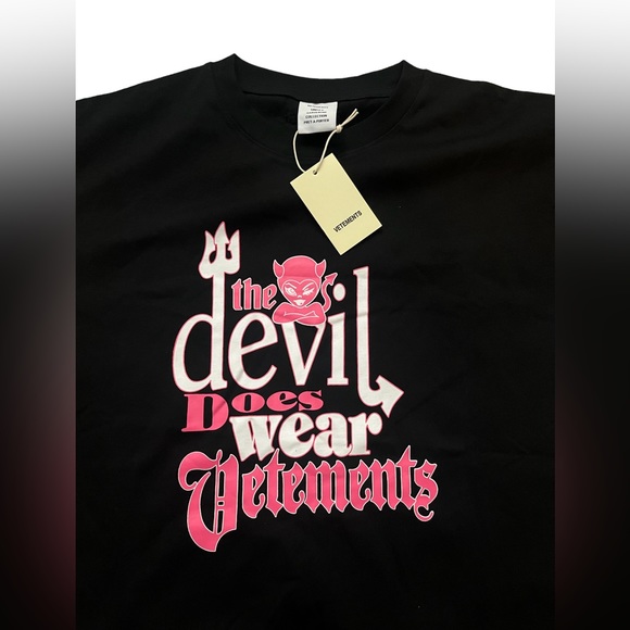 Vetements | Shirts | Vetements The Devil Does Wear Vetements Tee